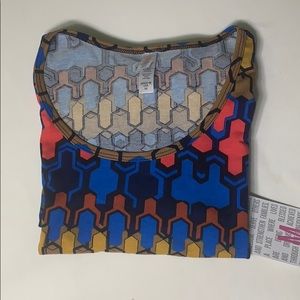 NWT M LuLaRoe Classic T